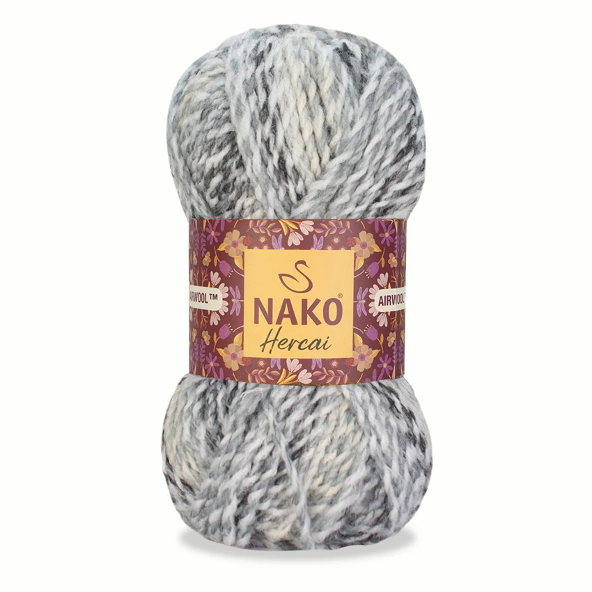 Nako Hercai yarn, one illustrated colourway